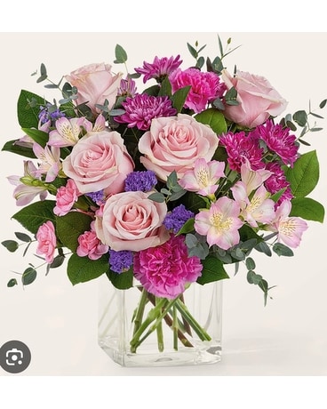 Blush & Berry Bouquet